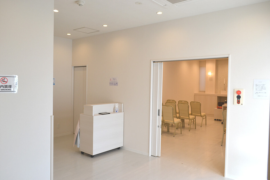 小さなお葬式 旭区高殿ホールロビー