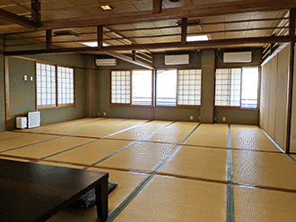 小さなお葬式 びわこ大橋ホールご親族様控え室