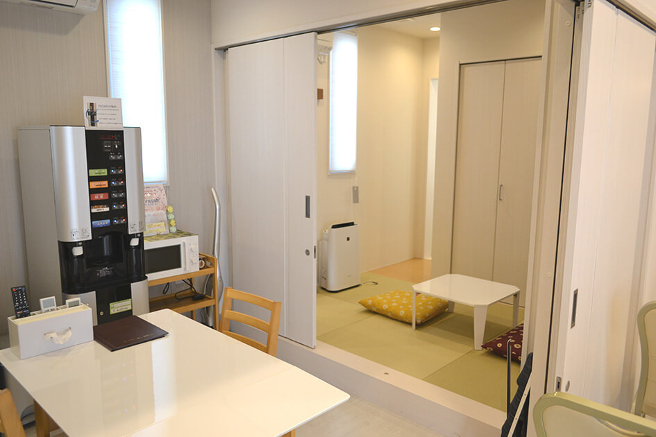 小さなお葬式 旭区高殿ホールご親族様控え室