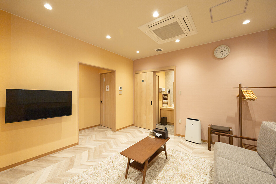 小さなお葬式 大東南津の辺ホール親族控室