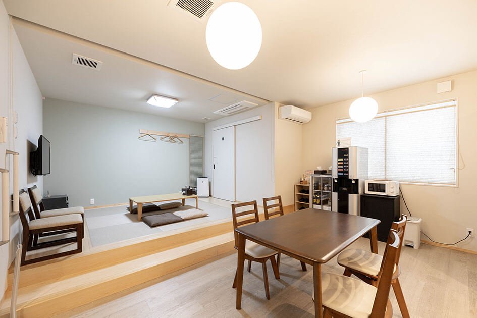 小さなお葬式 江坂ホール親族控室