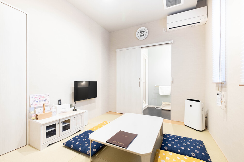 小さなお葬式 伊丹瑞穂ホール親族控室