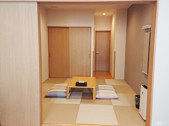 小さなお葬式 西金沢八日市ホールご親族様控え室
