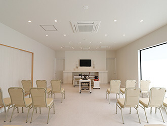 小さなお葬式 高槻登美の里ホール式場内