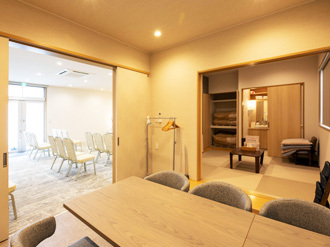 小さなお葬式 畝田西ホールご親族様控え室