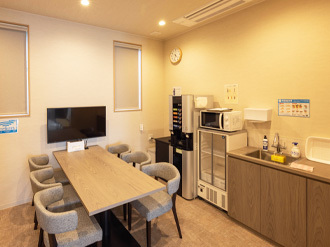 小さなお葬式 畝田西ホールリビング