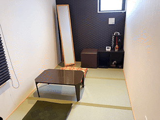 小さなお葬式 守山ホールご住職様控え室