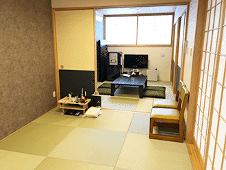 小さなお葬式 守山ホールご親族様控え室