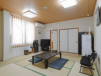 さかもとホールご親族様控え室