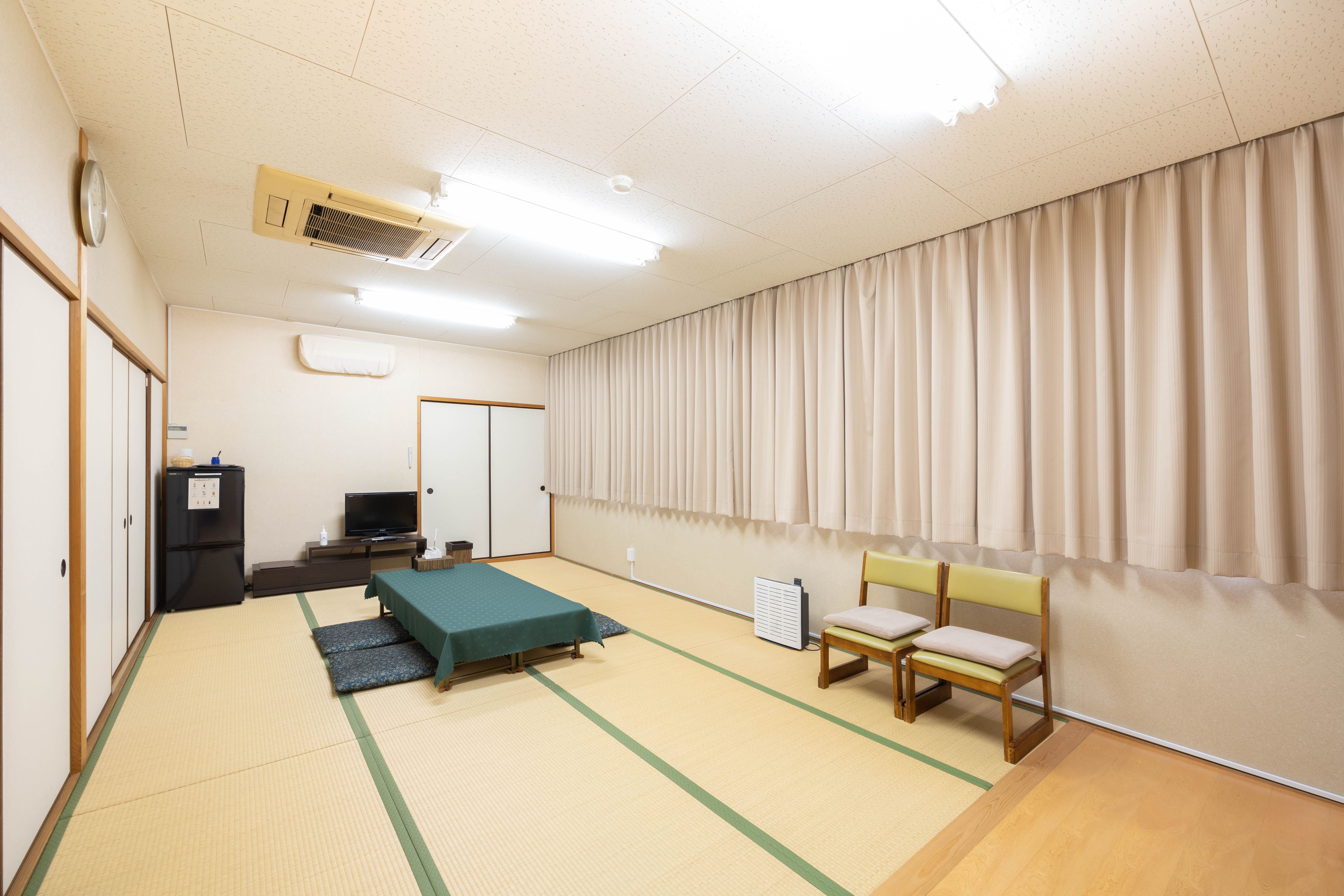 小さなお葬式 高槻ホール親族控室