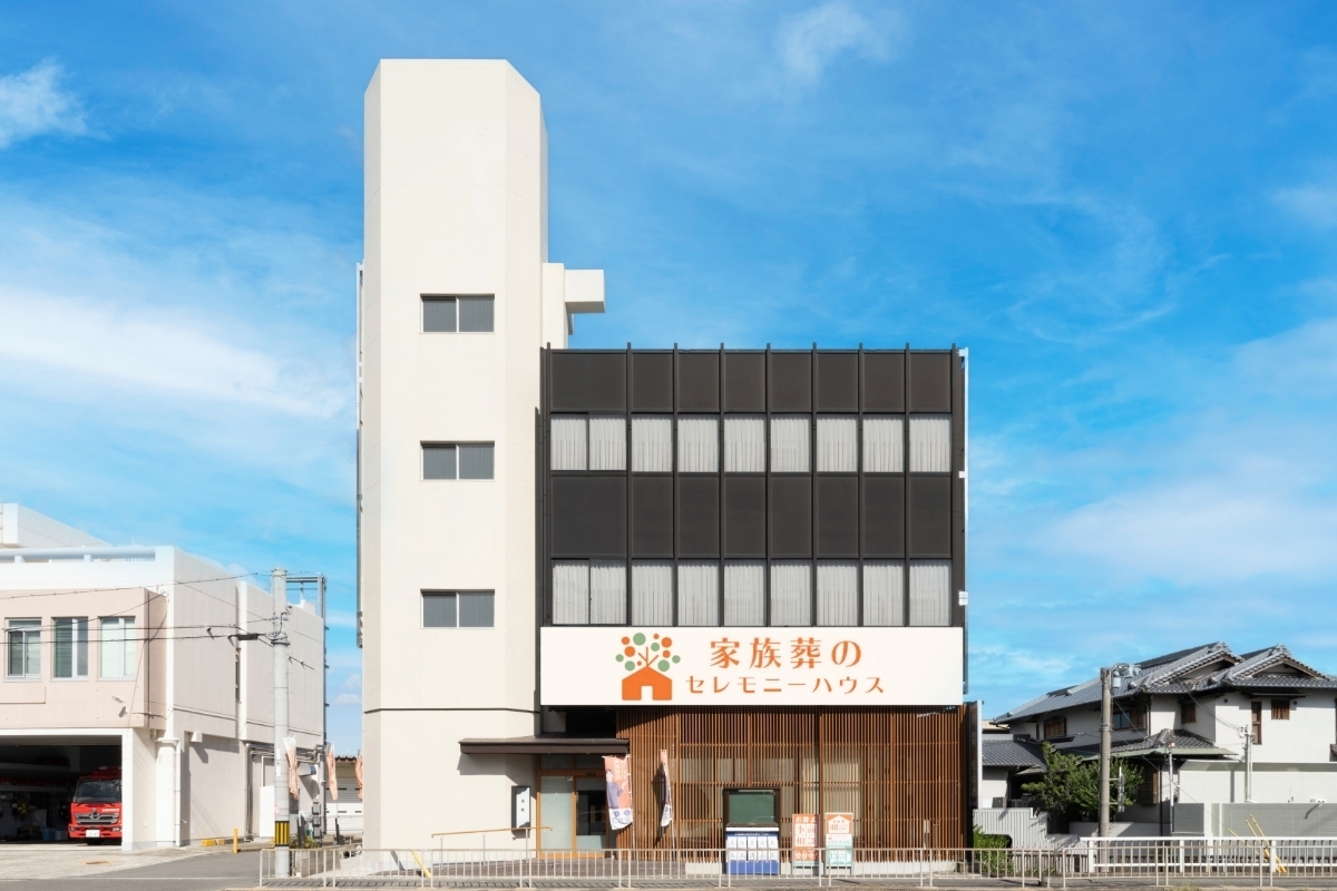 Takatsuki hall gaikan