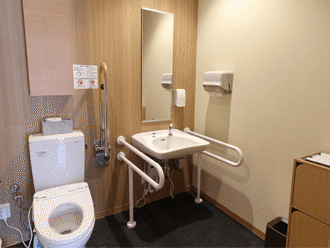 小さなお葬式 高槻西ホールバリアフリー対応トイレ