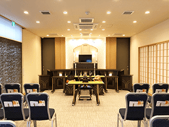 八幡ホール式場内